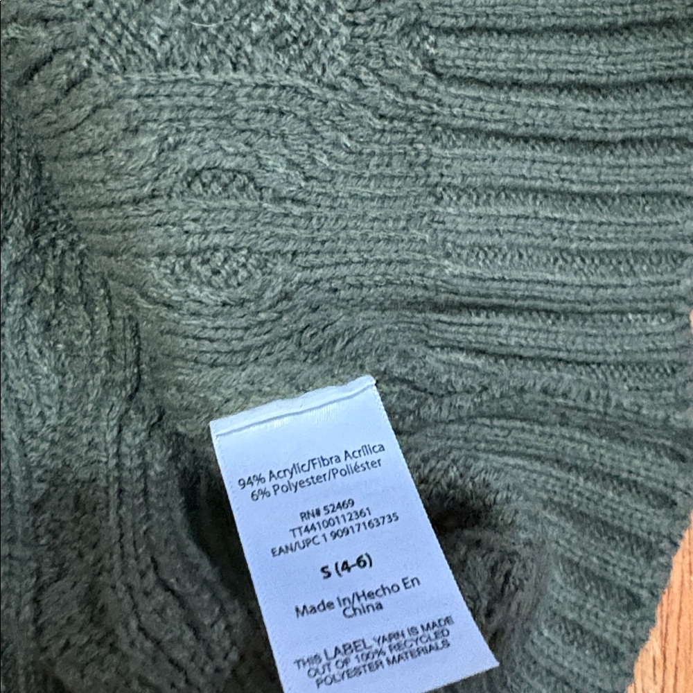 NWT TIME &TRU CABLE KNIT SWEATER - Picture 6 of 8